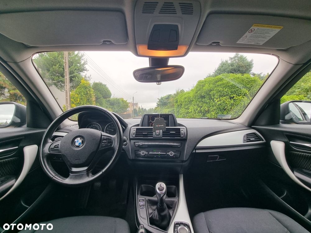 BMW Seria 1 114i - 16