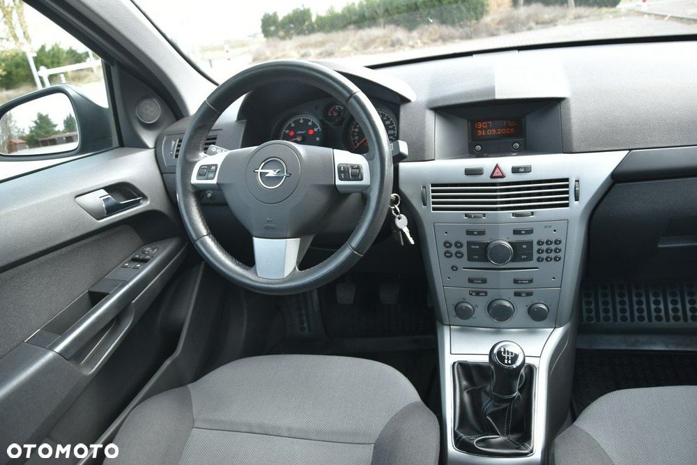 Opel Astra - 11
