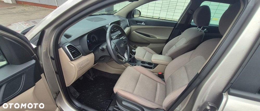 Hyundai Tucson 1.6 GDi 2WD Trend - 10