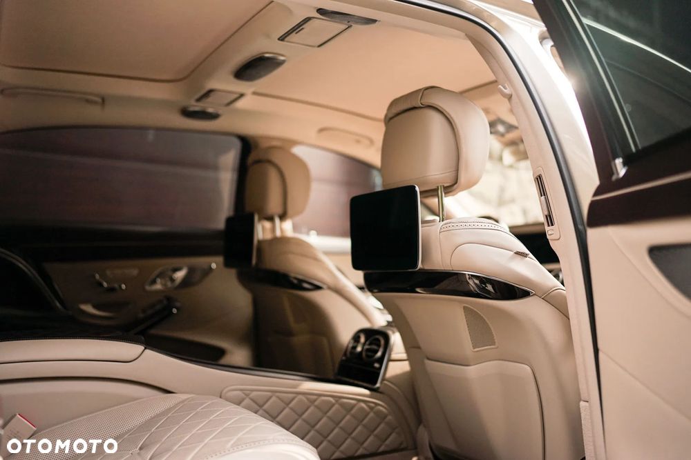 Mercedes-Benz Maybach Klasa S 560 4Matic 9G-TRONIC - 29