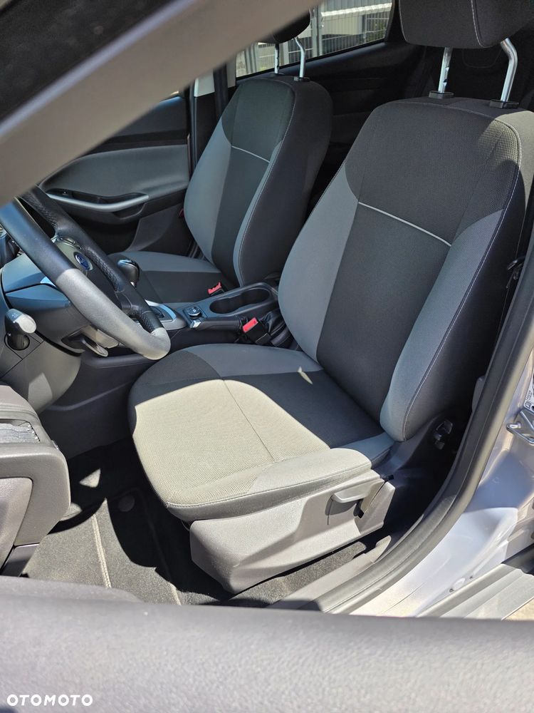 Ford Focus 1.6 TDCi Edition - 10