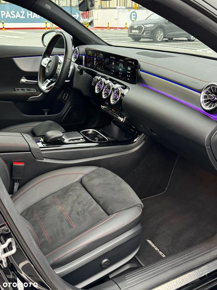 Mercedes-Benz CLA 250 7G-DCT AMG Line - 21