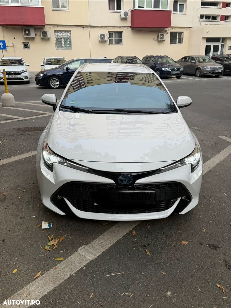 Toyota Corolla - 1