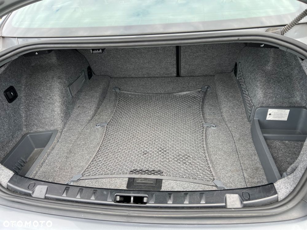 BMW Seria 3 320d - 19