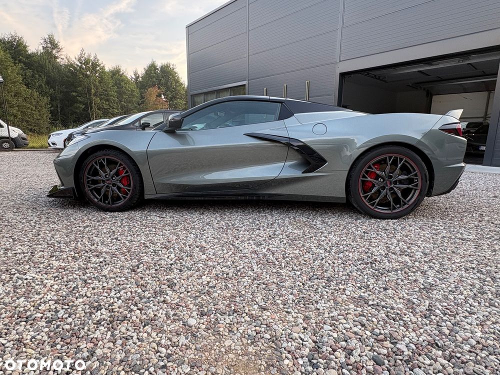 Chevrolet Corvette - 10