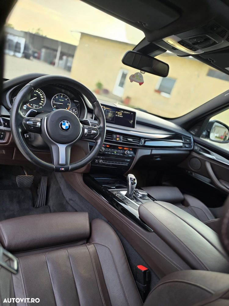 BMW X5 M M50d - 14