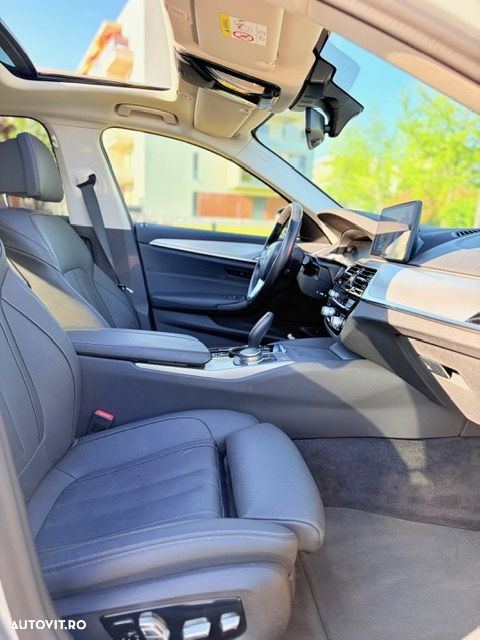 BMW Seria 5 520d AT MHEV - 26