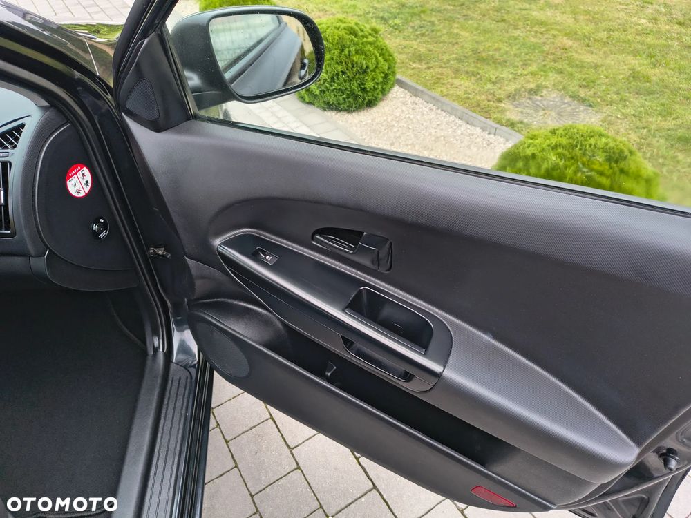 Kia Ceed 1.4 CVVT Spirit - 23