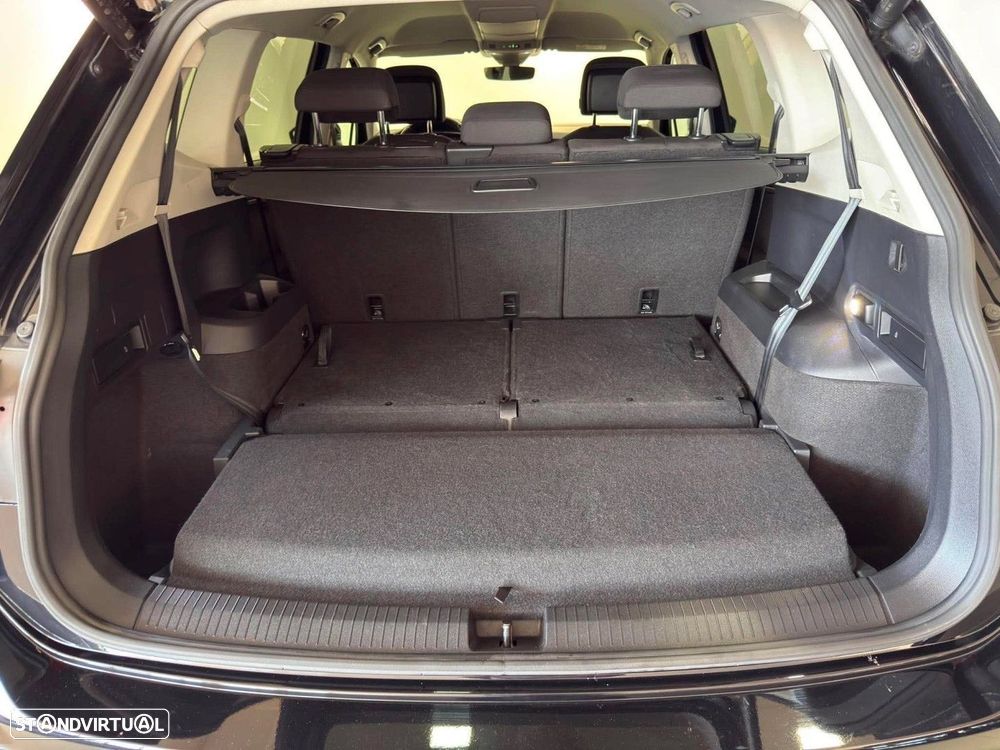 VW Tiguan Allspace 2.0 TDI Confortline DSG - 27