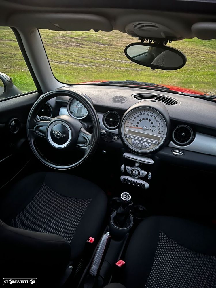 MINI 3 Portas Cooper D - 5