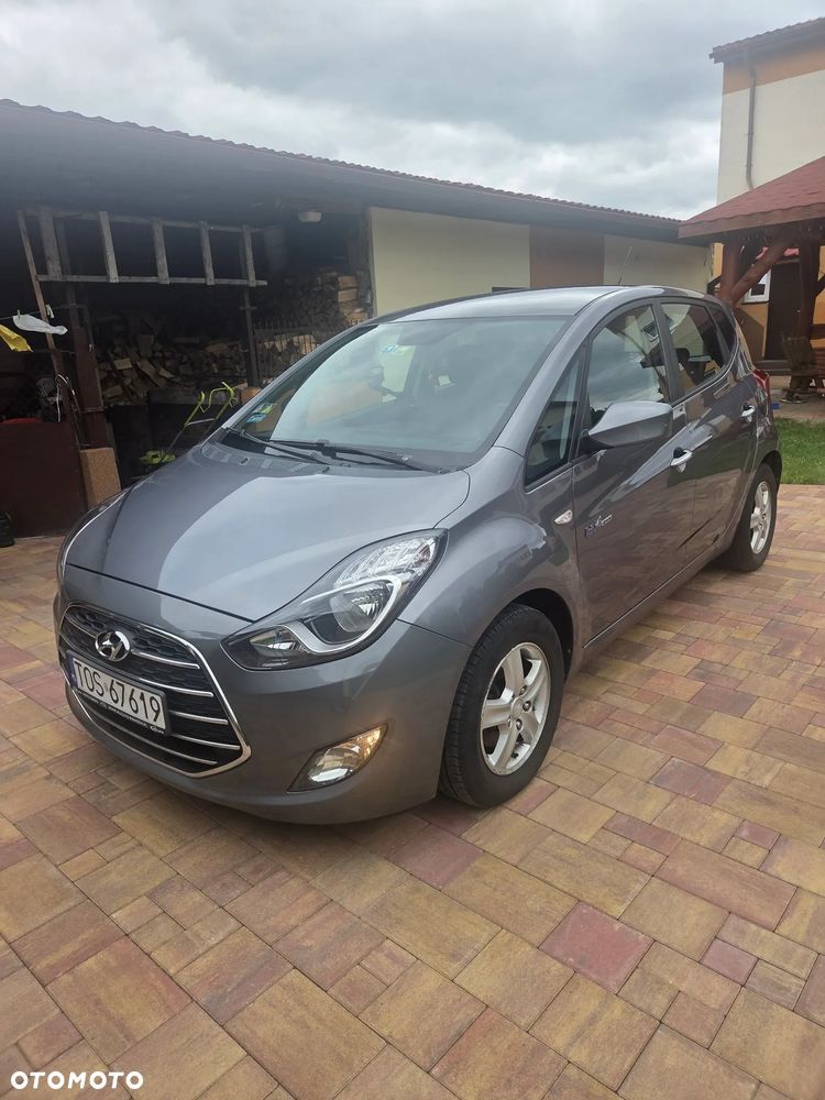 Hyundai ix20 - 3