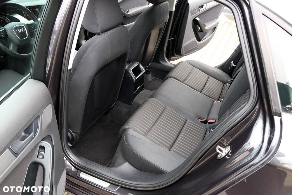 Audi A4 Limousine 2.0 TDI DPF Ambition - 27