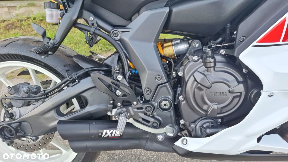 Yamaha R7 - 20