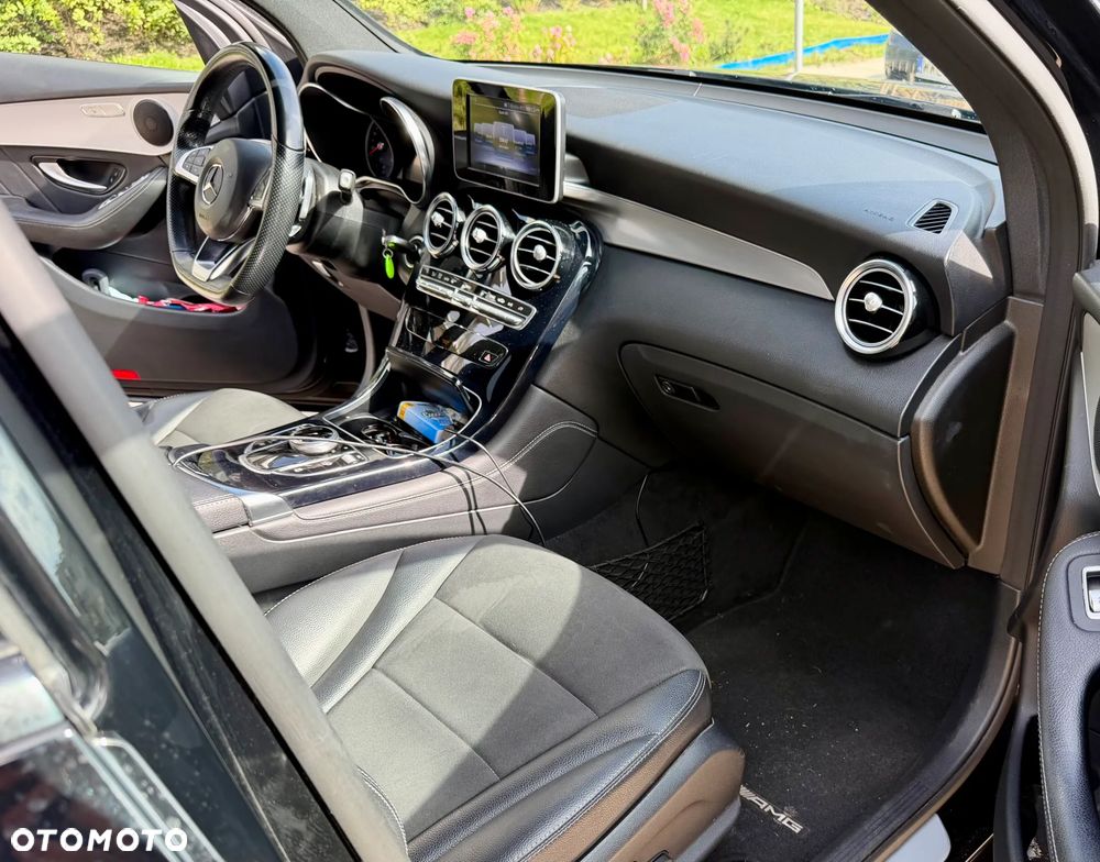 Mercedes-Benz GLC 220 d 4-Matic - 13