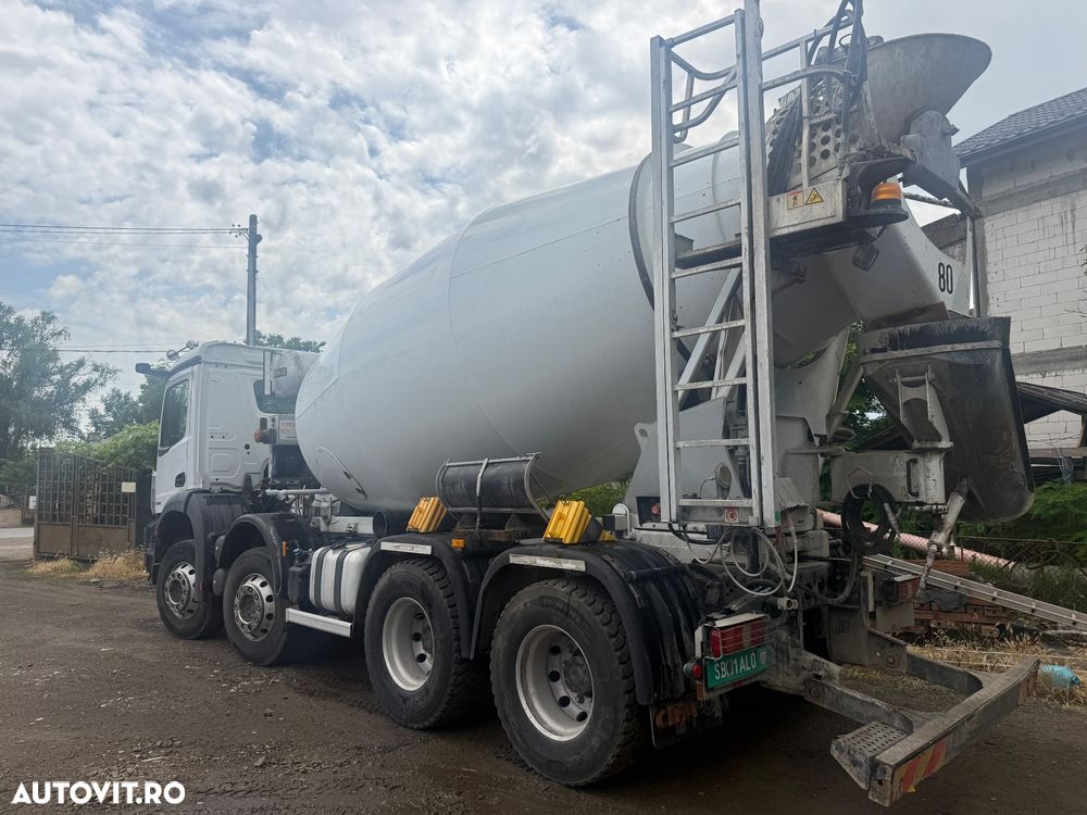 Mercedes-Benz Arocs 3240 - 3