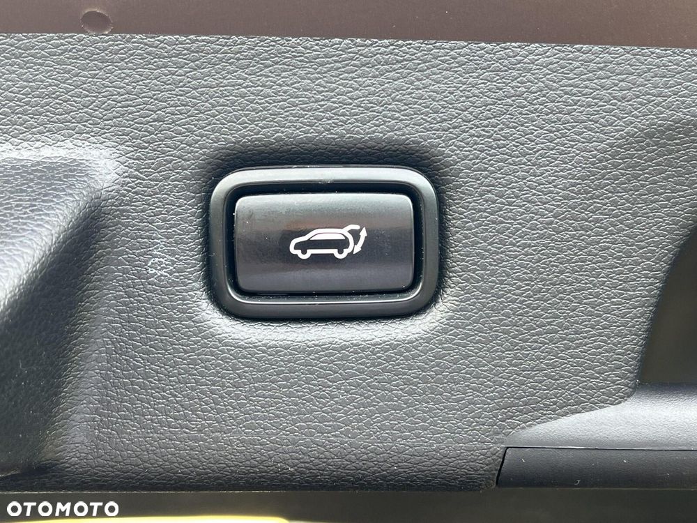 Kia XCeed - 30