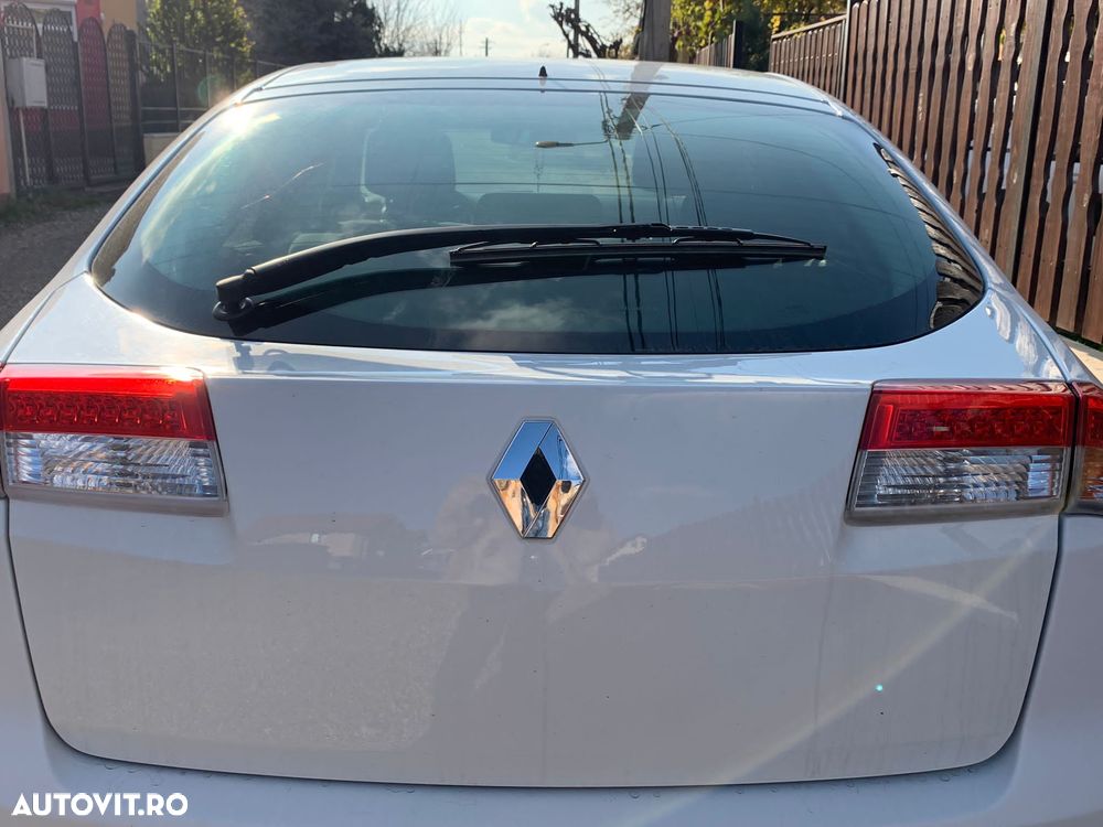 Renault Laguna 1.5 dCi Exception - 6