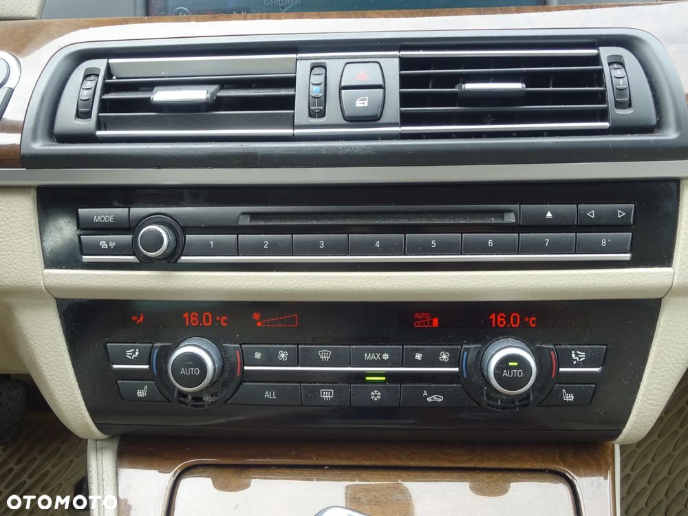 BMW Seria 5 520d - 26