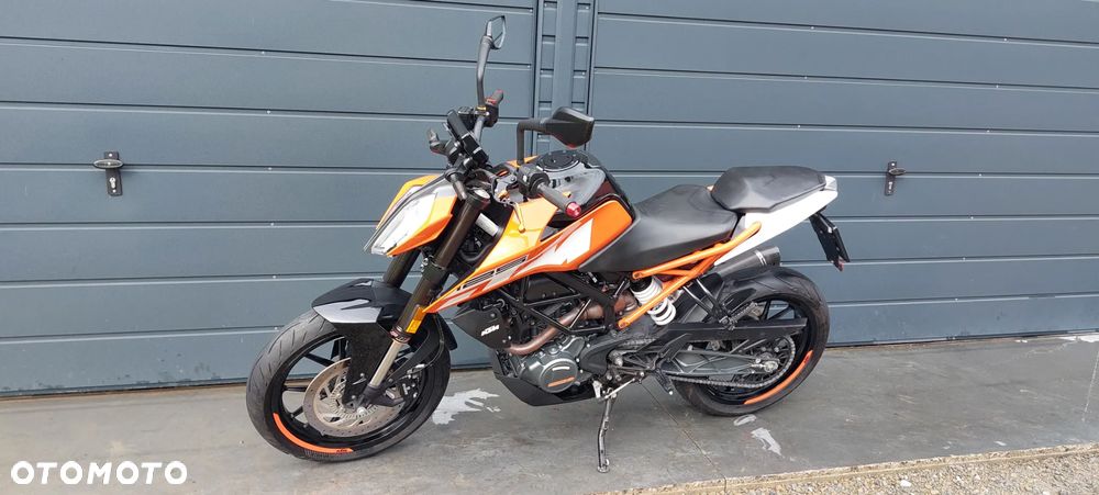 KTM Duke - 22