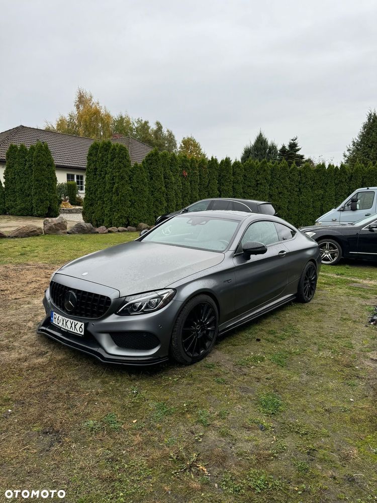 Mercedes-Benz Klasa C AMG 43 Coupe 4Matic 9G-TRONIC Night Edition - 3