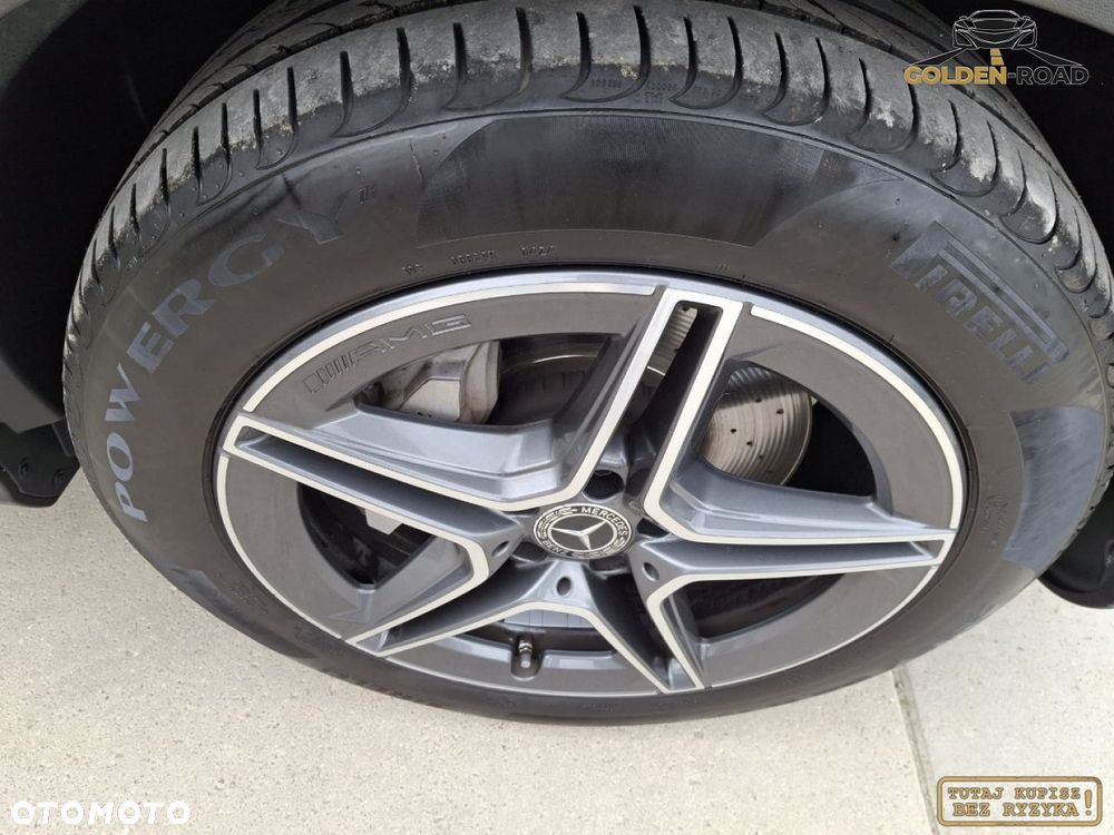 Mercedes-Benz GLC - 27