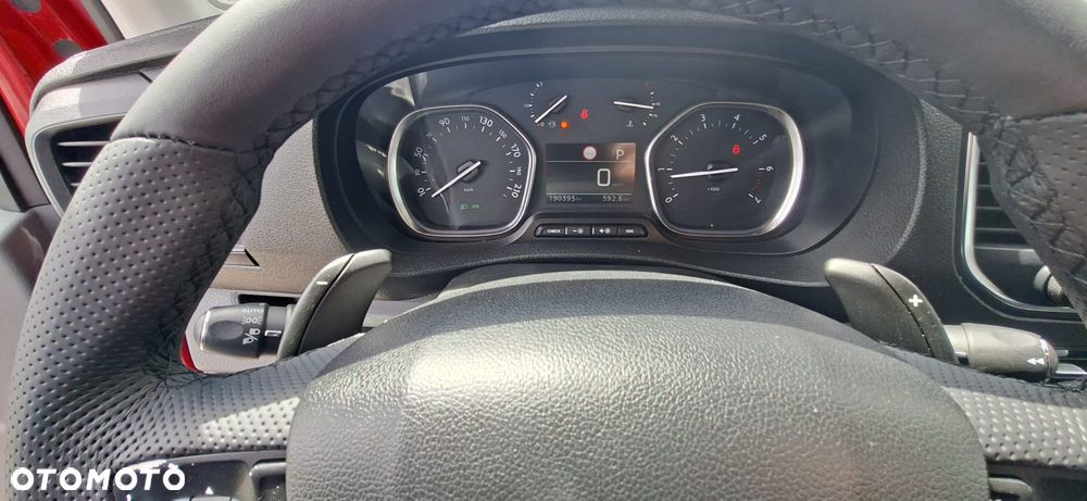 Peugeot Expert - 13