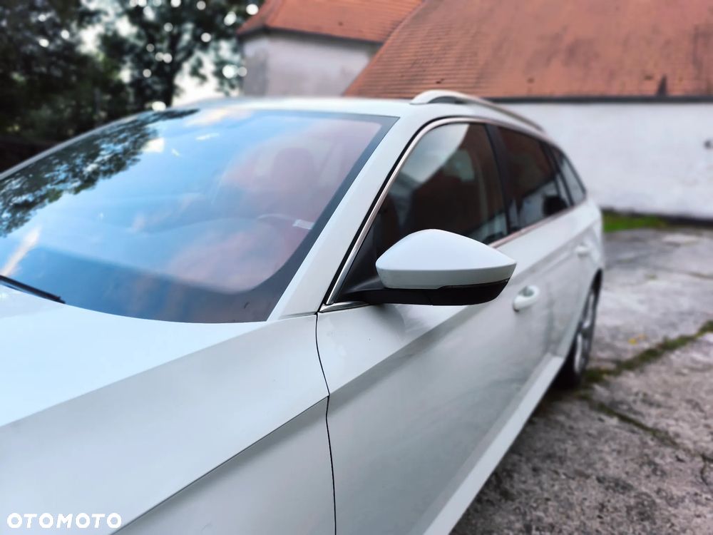 Skoda Superb 2.0 TDI L&K - 15
