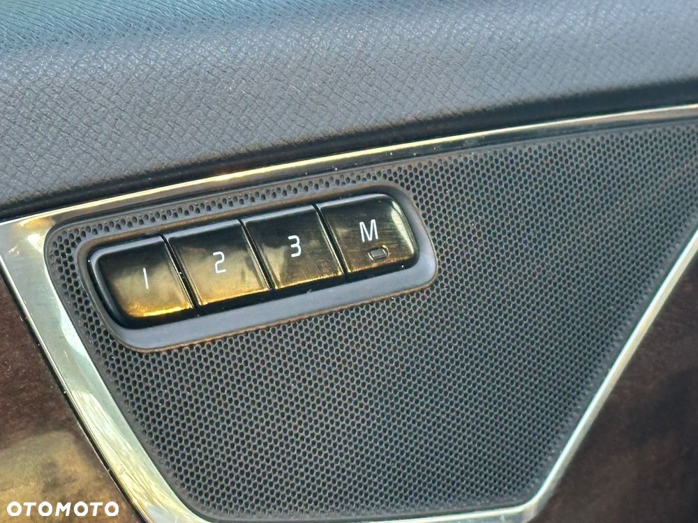 Volvo XC 90 T6 AWD Momentum 7os - 25