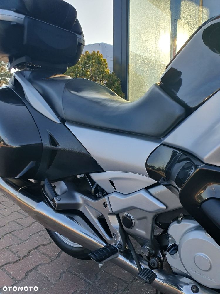 Honda Deauville - 24