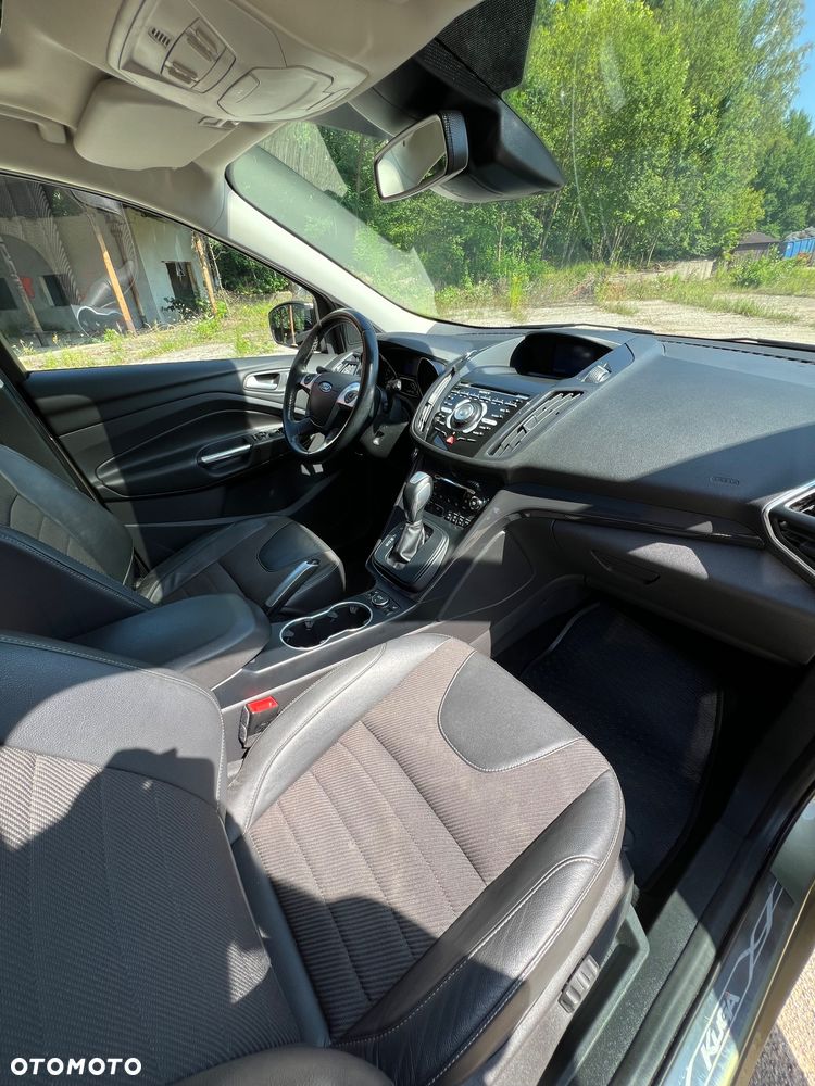 Ford Kuga - 17