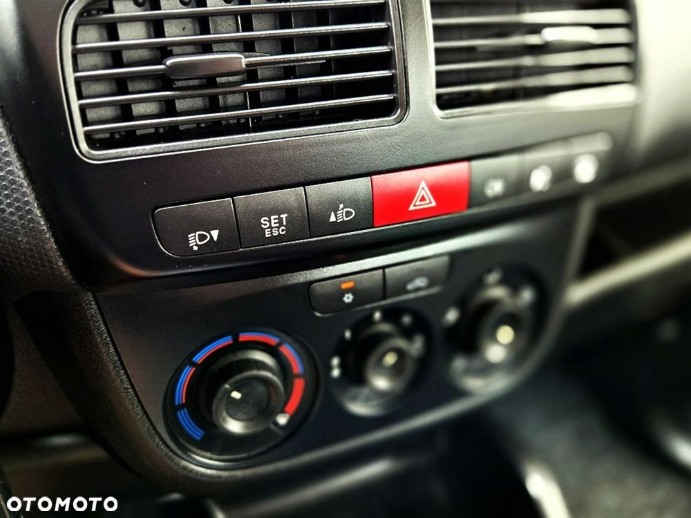 Fiat Doblo 2.0 Multijet 16V Emotion - 15