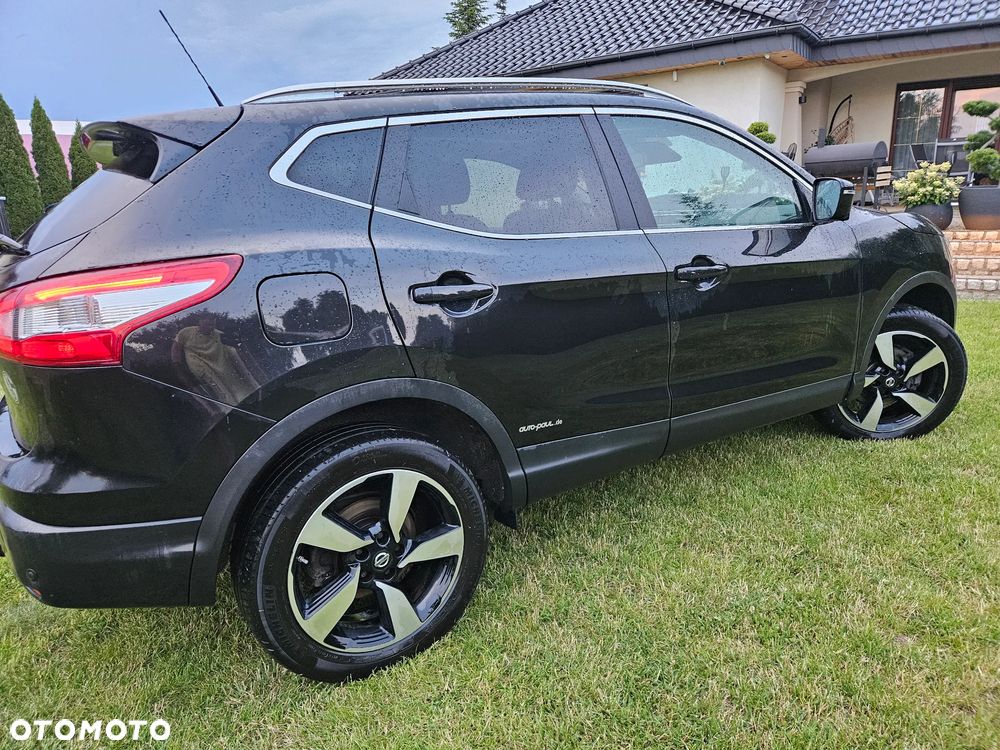 Nissan Qashqai 1.6 dCi 4x4 Tekna S&S - 10