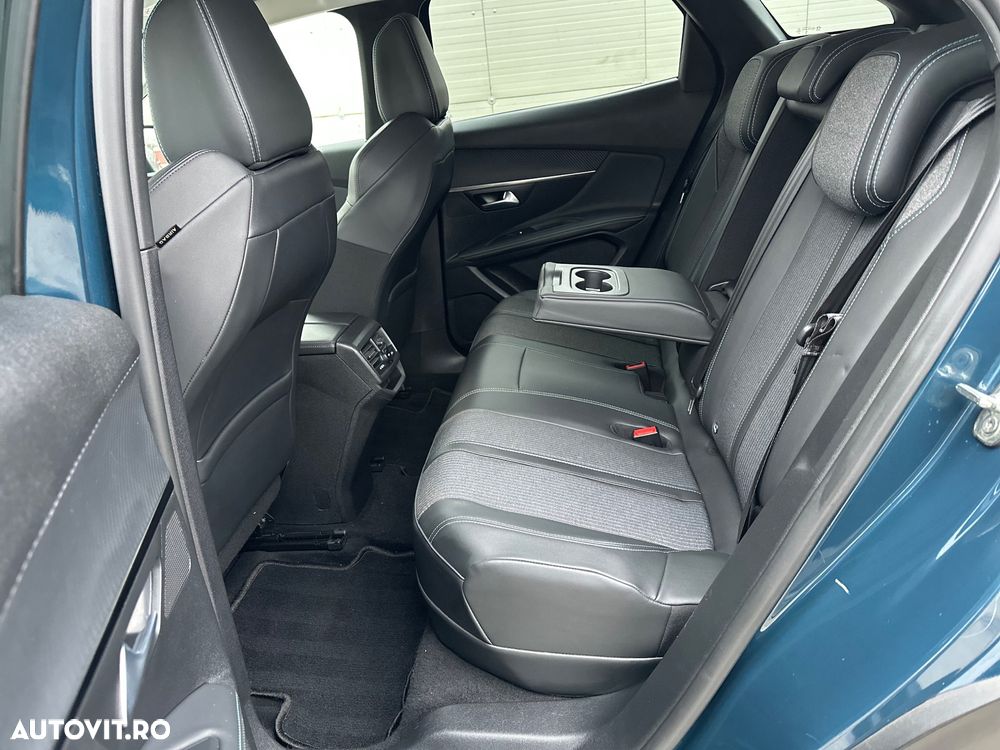 Peugeot 3008 225 e-EAT8 Allure Pack - 9