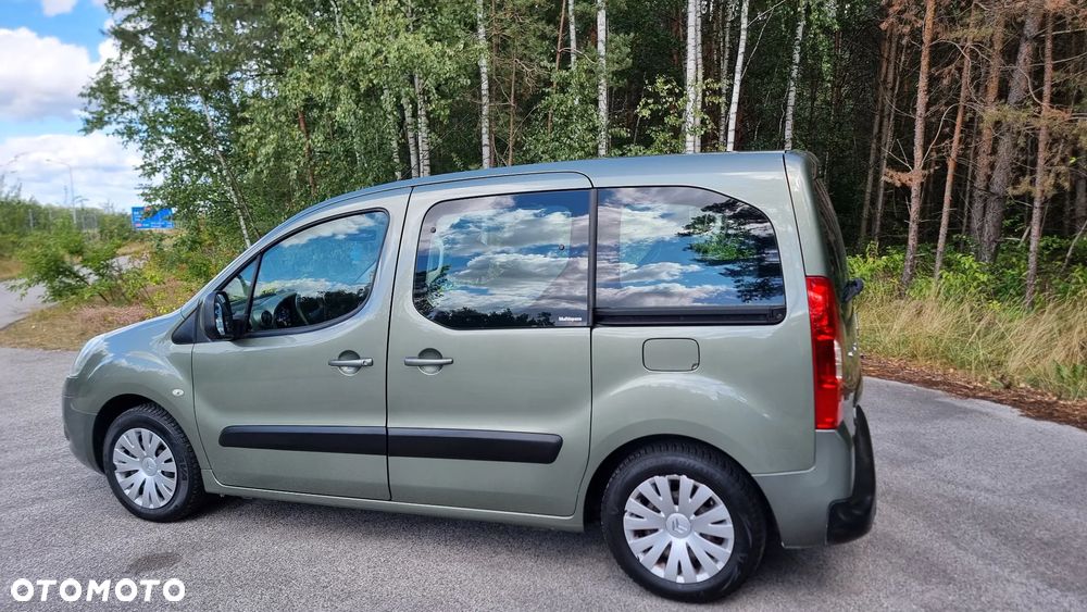 Citroën Berlingo II 1.6i Prestige - 4