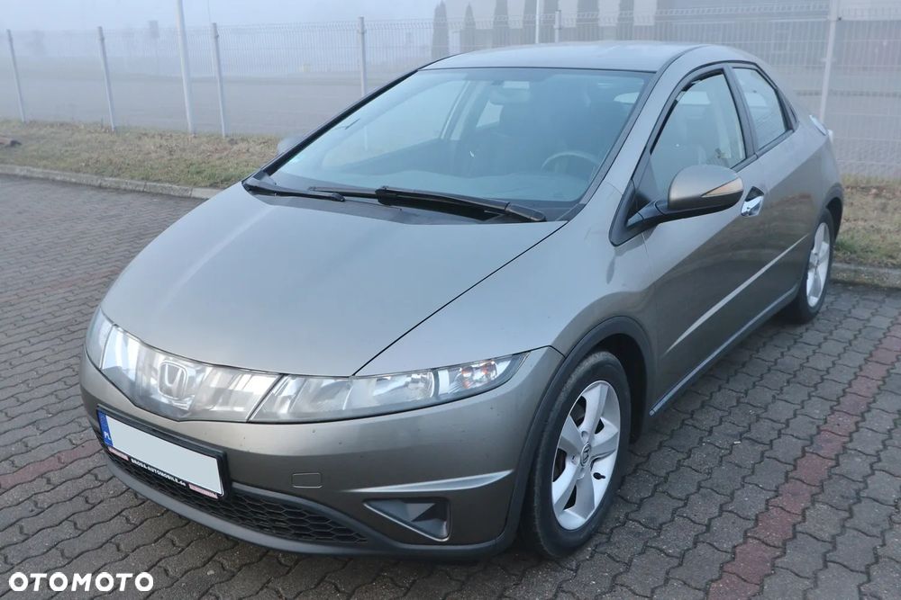 Honda Civic 1.8i-VTEC Comfort - 3