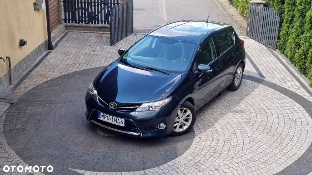 Toyota Auris - 17