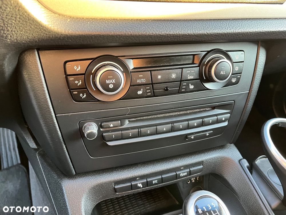 BMW X1 sDrive18d - 9