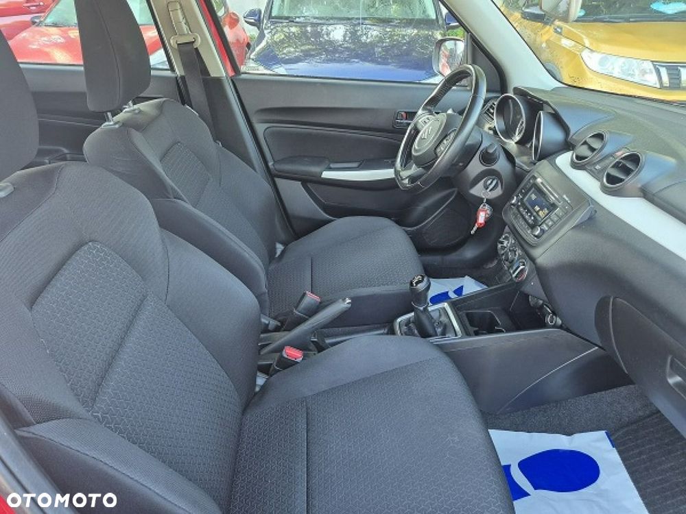 Suzuki Swift - 17