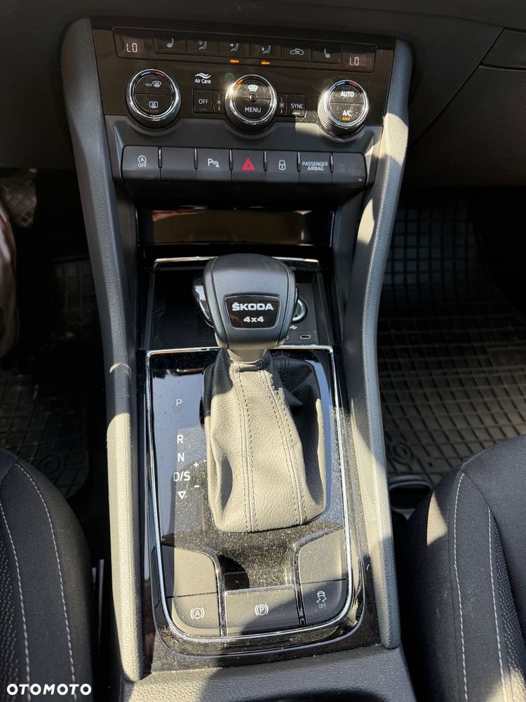 Skoda Karoq 2.0 TDI SCR 4x4 Ambition DSG - 7