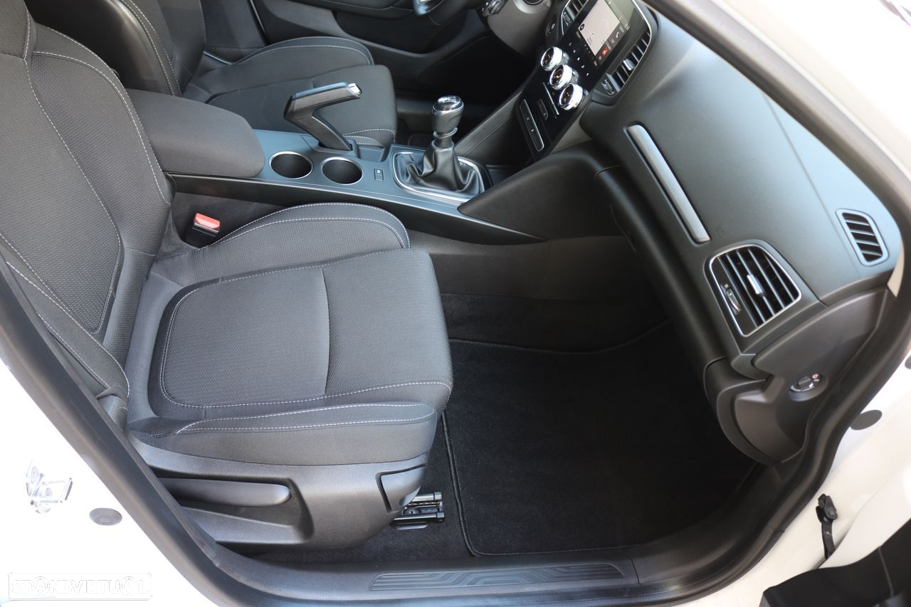 Renault Mégane Sport Tourer BLUE dCi 115 LIMITED - 22