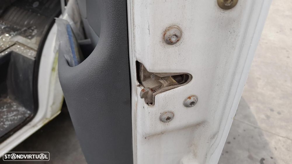 Fechadura / fecho porta frente direito MERCEDES-BENZ Sprinter 2-t Combi (901, 902) - 1