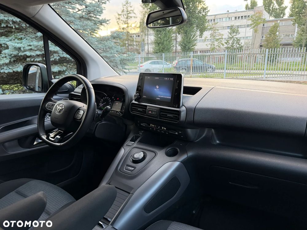 Toyota Proace City Verso Long 1.2 D-4T Family - 18