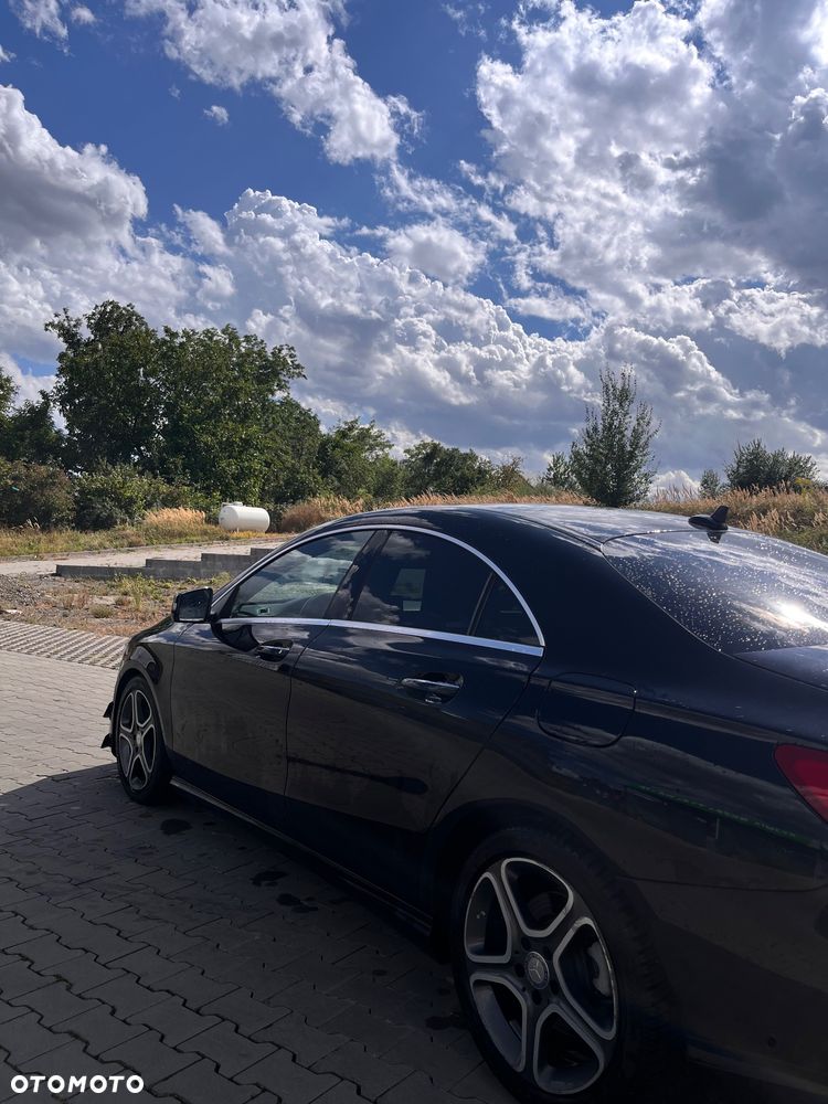 Mercedes-Benz CLA 250 4Matic 7G-DCT Sport - 6