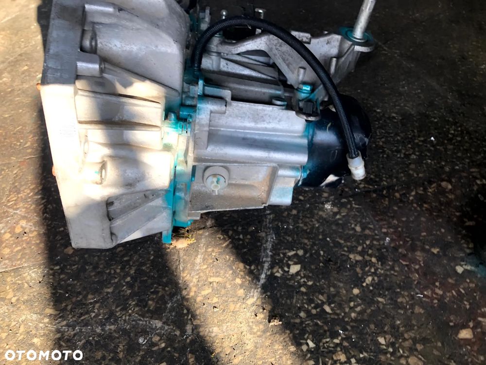 Skrzynia biegów Renault Captur I 1.5 DCI – JR5332 - 5