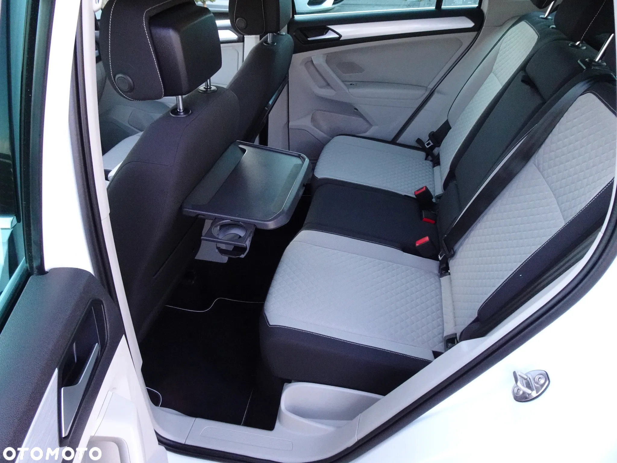 Volkswagen Tiguan 1.5 TSI EVO Comfortline - 18