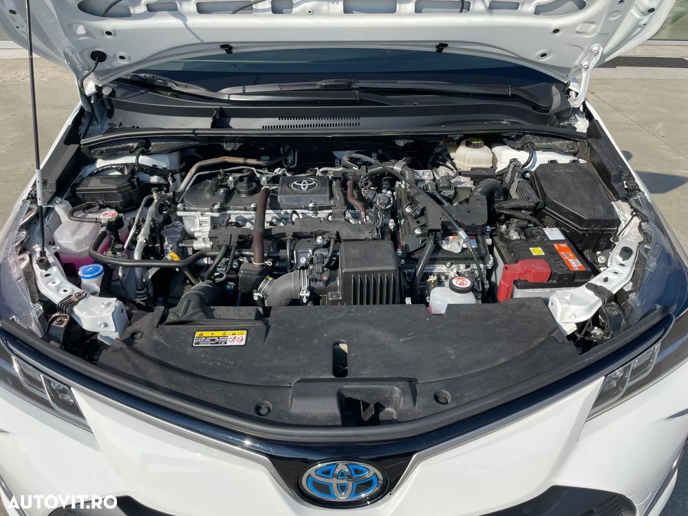 Toyota Corolla 1.8 HSD Eco - 15