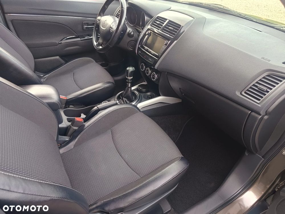 Peugeot 4008 - 16