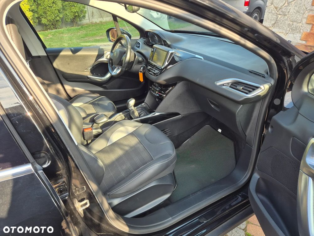 Peugeot 2008 PureTech 110 Stop&Start Allure - 11