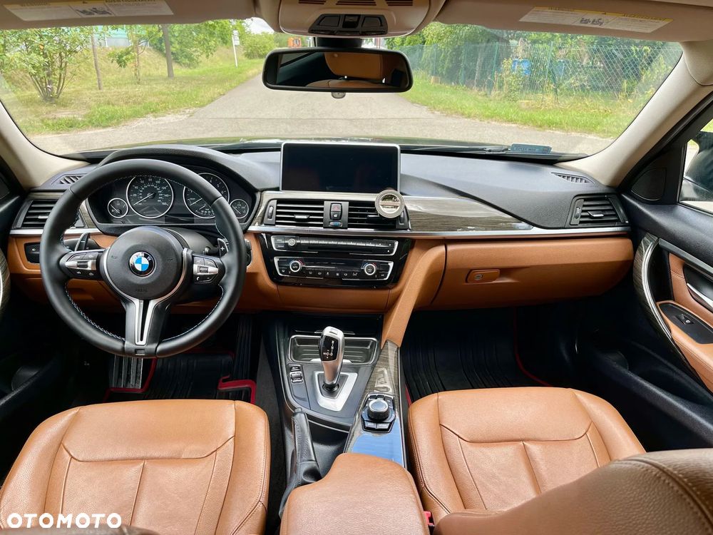BMW Seria 3 328i Luxury Line - 9