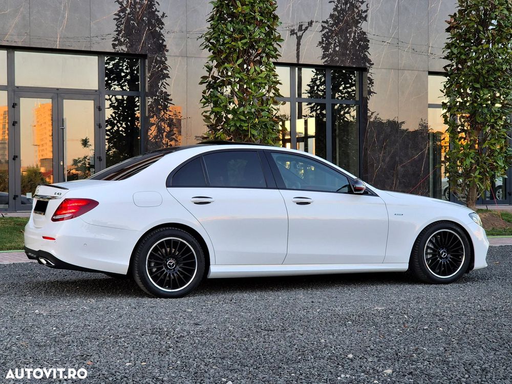 Mercedes-Benz E - 13